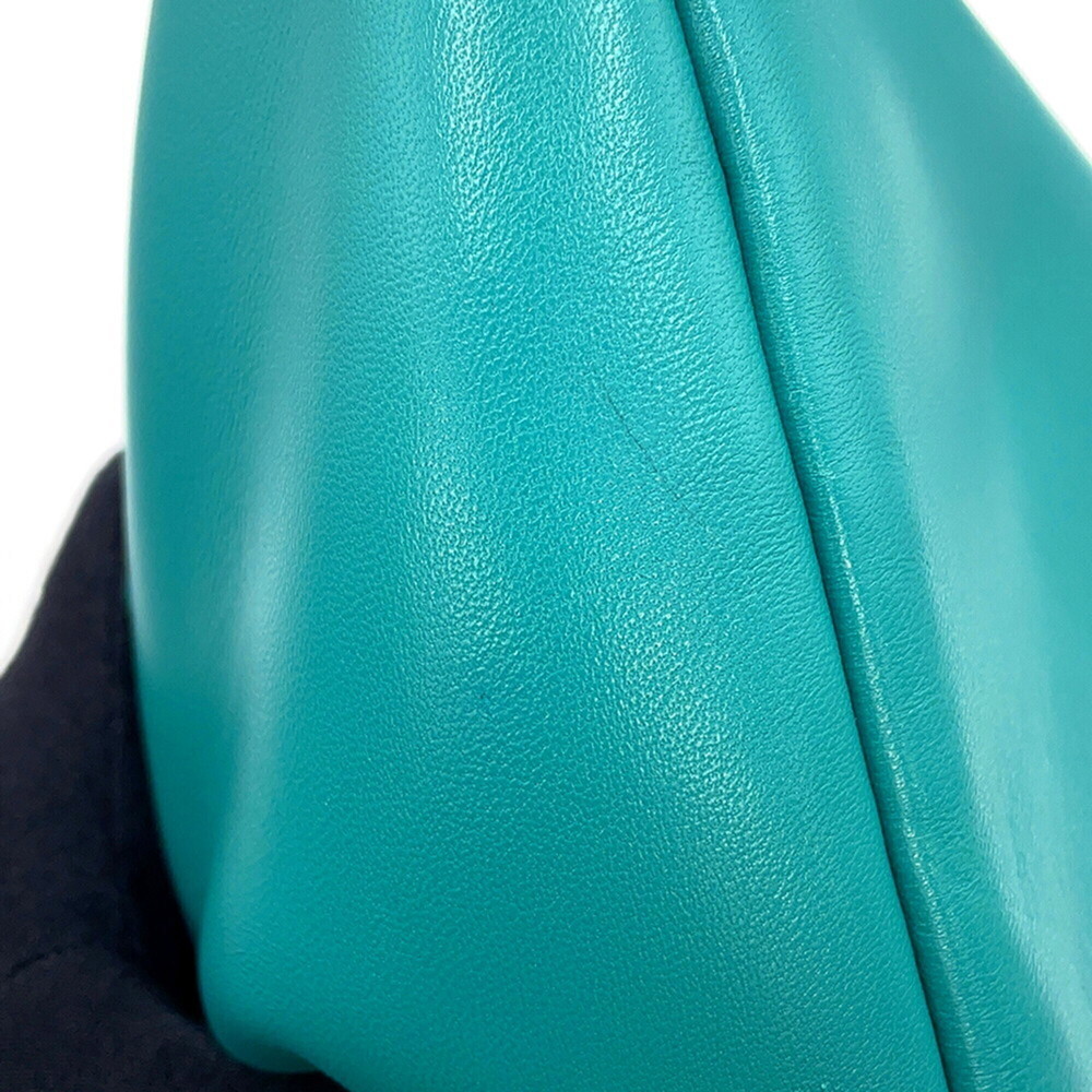 PRADA Bag - Picture 12 of 16
